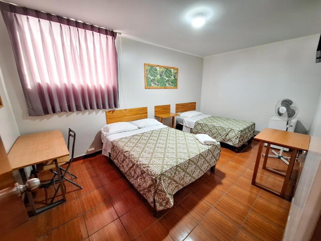 Hostal Montecarlo Camana Exterior photo